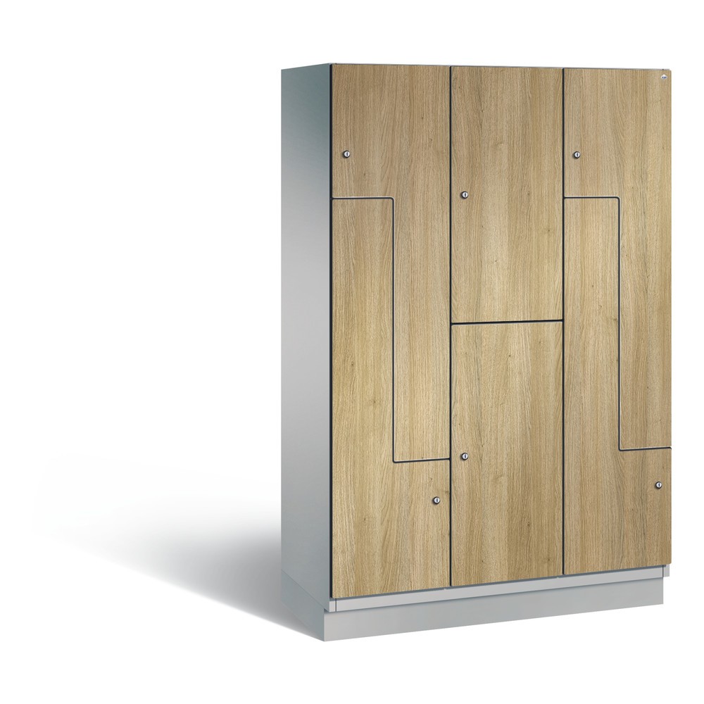 Armoire combinée en Z Cambio C+P, 3 compartiments, largeur des compartiments 400 mm, HxlxP 1 980x1 200x525 mm, RAL 9006 aluminium blanc, décor chêne Sereno, socle