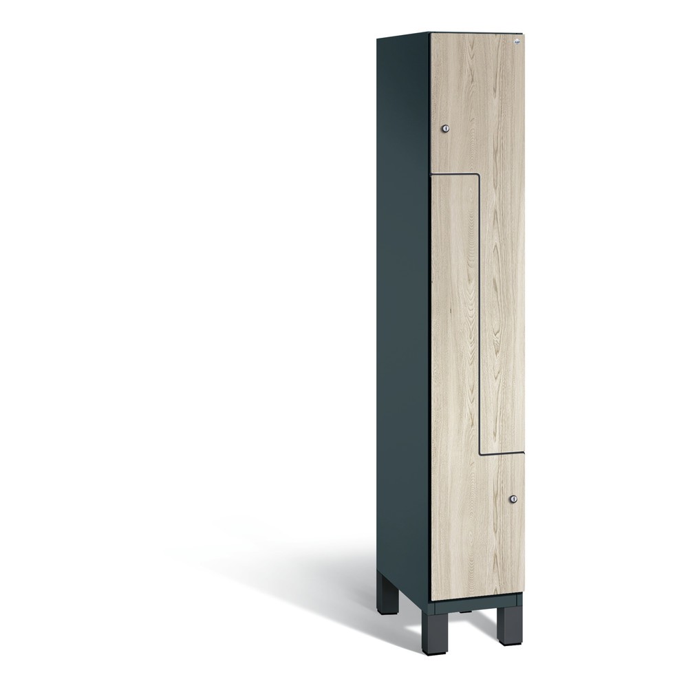 Armoire-penderie en Z C+P Cambio, 1 compartiment, largeur du compartiment 300 mm, HxlxP 1 980 x 300 x 525 mm, RAL 7016 gris anthracite, décor frêne Sen, pieds