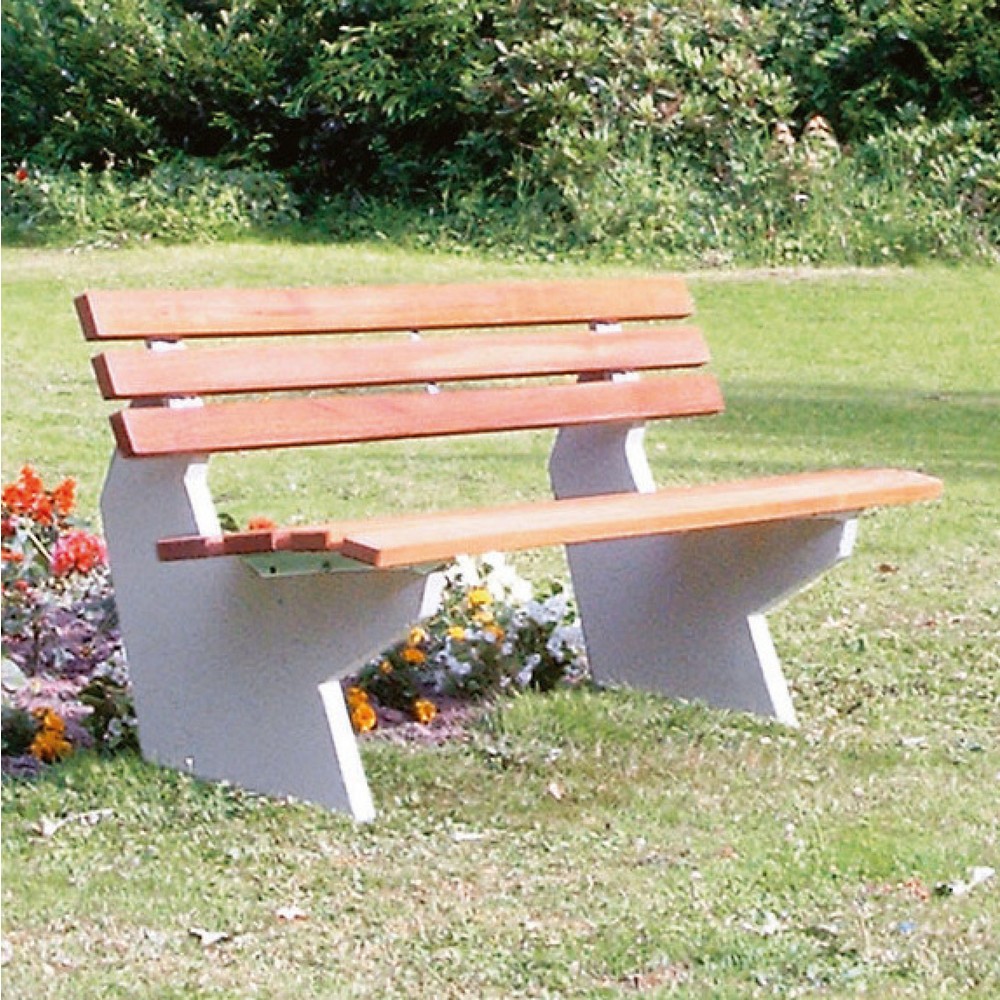 Banc Oslo avec pied en béton, lattes en PVC avec insert en bois, ivoire clair